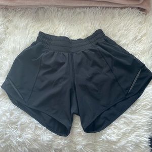 Lululemon Hotty Hot Shorts 2 Tall